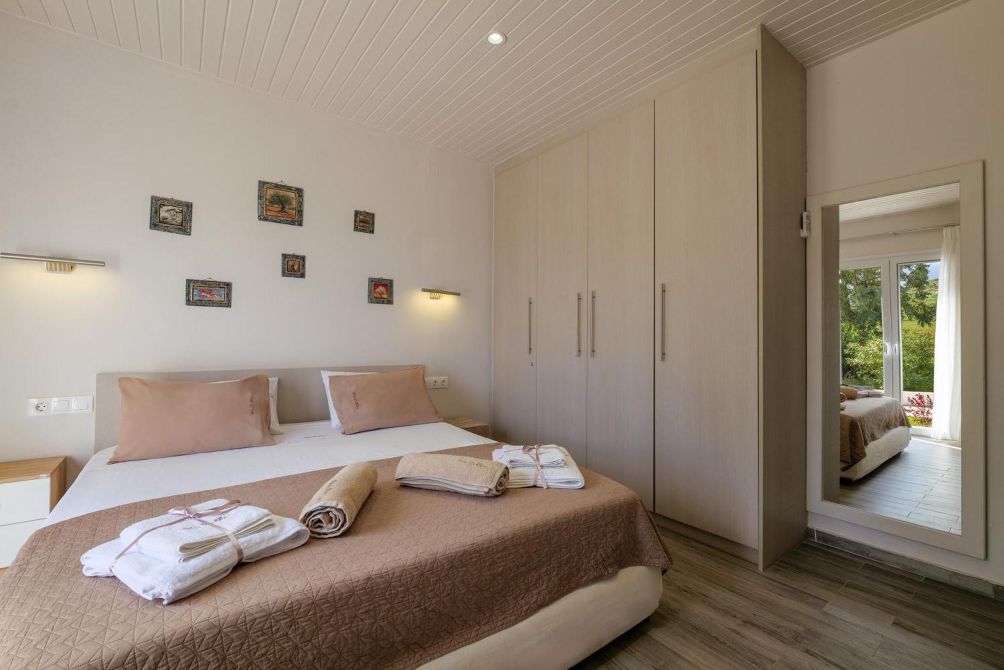 Villa Le Reve Skepasti Esterno foto